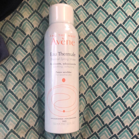 Spring water - Picture 1 of 3